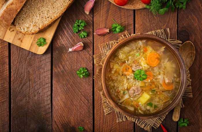 Soupe au chou régime : recette, minceur et programme