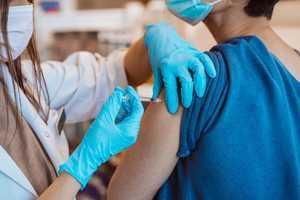 Vaccin contre l’hépatite A : prix, effets secondaires et fièvre typhoïde